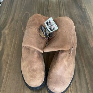 NWT Skechers Steel toe boots